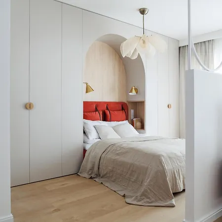 Kepa Mieszczanska Deluxe By Bookinghost * Wrocław